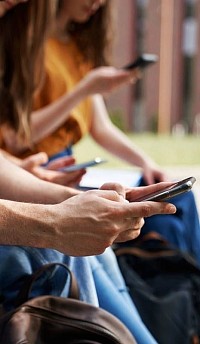 Adicción alas Redes Sociales
